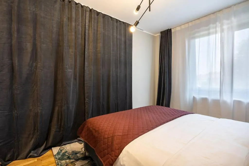Bright 2Br Flat - Top Location - Amazing Balcony ブカレスト ルーマニア