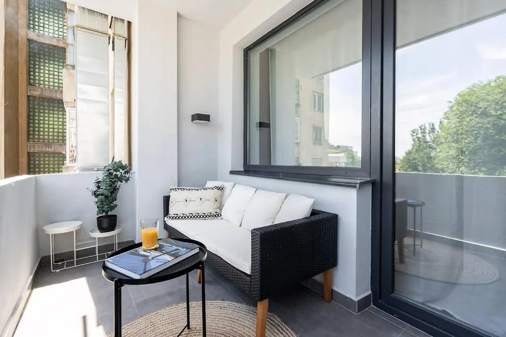 شقة Bright 2Br Flat - Top Location - Amazing Balcony بوخارست
