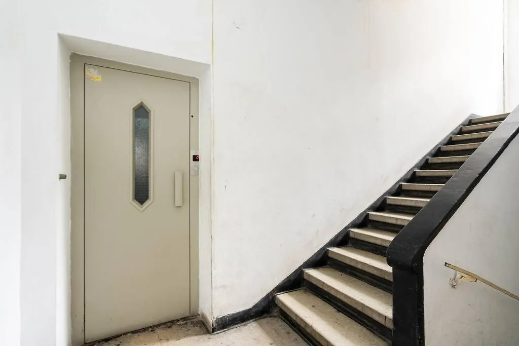 Bright 2Br Flat - Top Location - Amazing Balcony بوخارست 0*,  رومانيا