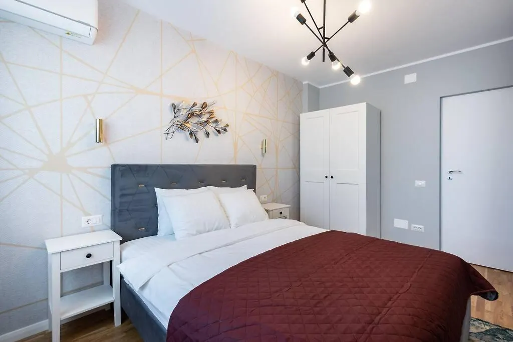 Bright 2Br Flat - Top Location - Amazing Balcony Βουκουρέστι Διαμέρισμα