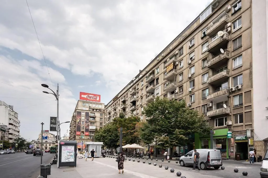 Bright 2Br Flat - Top Location - Amazing Balcony بوخارست