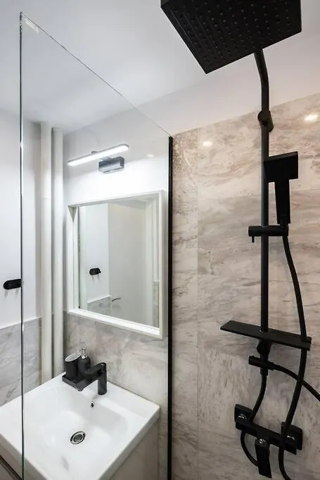 Διαμέρισμα Bright 2Br Flat - Top Location - Amazing Balcony Βουκουρέστι
